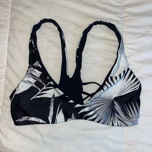 L space bikini top